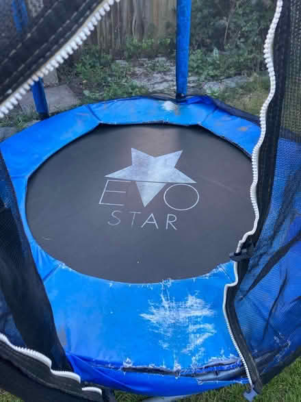 Photo of free Trampoline (SE9) #2