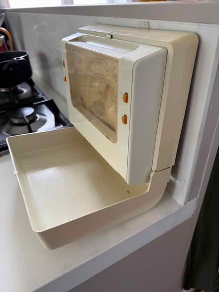 Photo of free Kitchen scales (Seaton EX12) #2