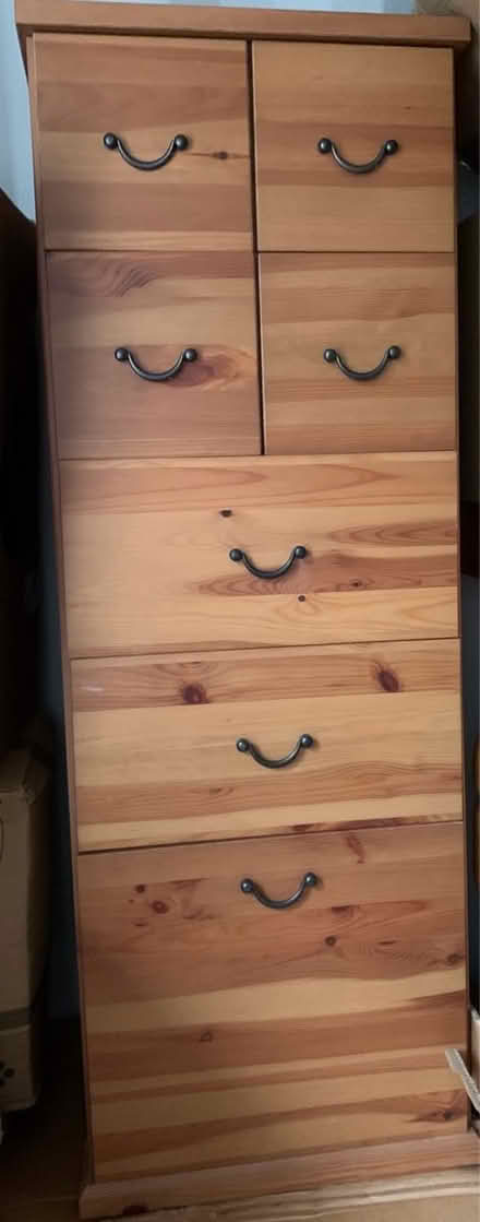 Photo of free Tall and slim chest of drawers (Belbroughton Road, Oxford OX2) #1