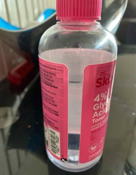 Photo of free 4% Glycolic acid toner (West Norwood) #2