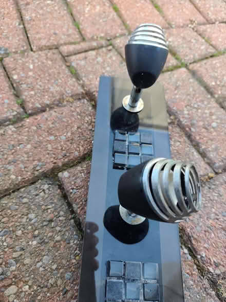 Photo of free 2nd Light Fitting (Manor Top S12) #3