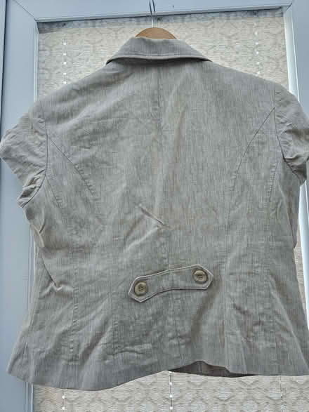 Photo of free Stone colour jacket (Lower Morden SM3) #3