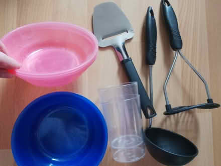 Photo of free Various kitchen items (SW15 Roehampton) #1