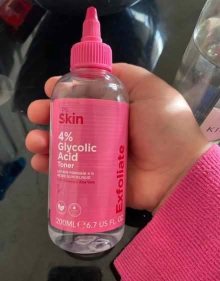 Photo of free 4% Glycolic acid toner (West Norwood) #1
