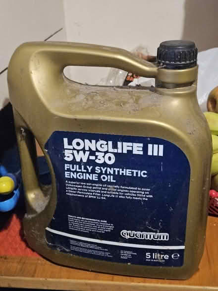 Photo of free 5W 30 Motor oil (Smiths Estate OX28) #2