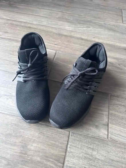 Photo of free Steel toe trainers (L14 3NB) #2