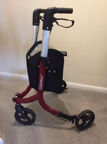 Photo of free Costway Walker for Seniors. Foldable (Saint George's CO2) #1