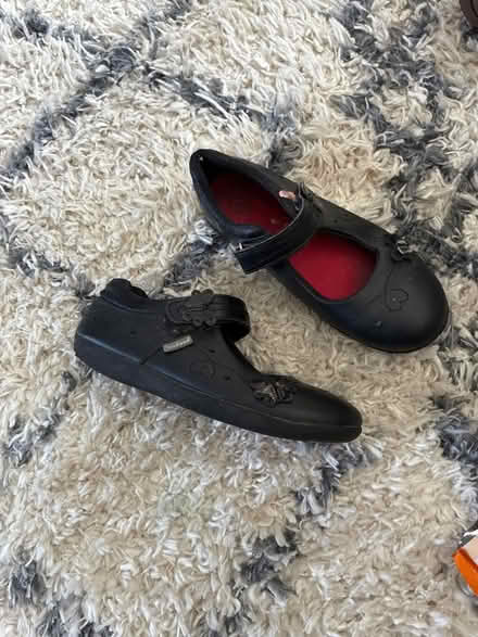 Photo of free School shoes (Arle GL51) #1