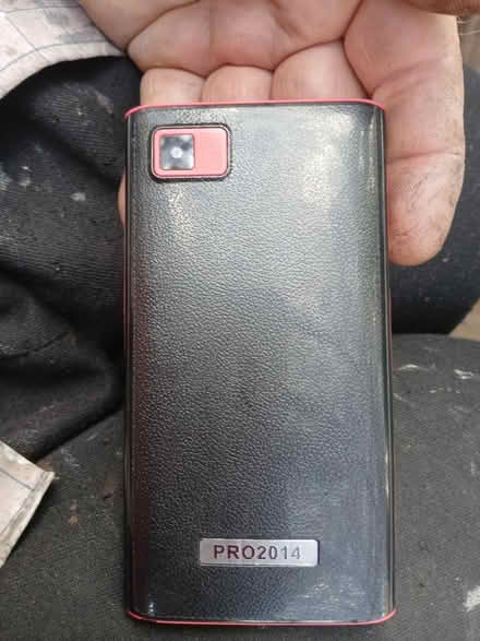 Photo of free Mobile Phone (Hayes UB3) #2