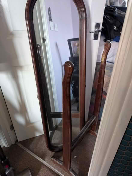 Photo of free Vintage mirror and stand (yapton) #1