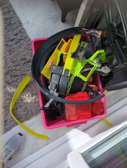 Photo of free Hot wheels tracks (Barton-in-Fabis CP NG11) #1