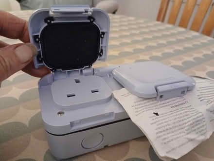 Photo of free socket (Parkwood Rainham ME8) #1