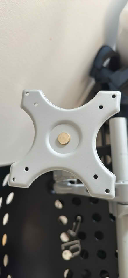 Photo of free Dual monitor mount (Trumpington) #2