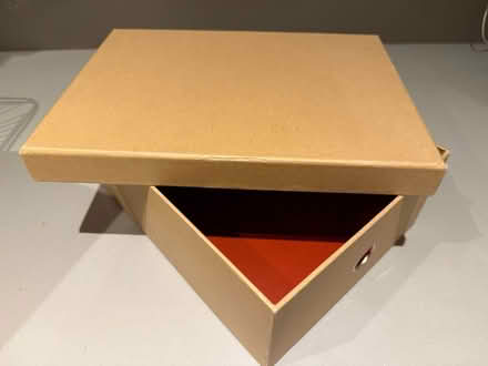 Photo of free A4 cardboard storage box (Winchester SO22) #1