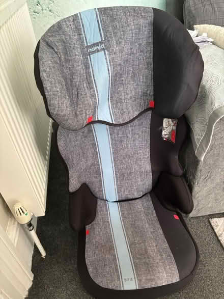 Photo of free Child’s car seat (SE6) #1