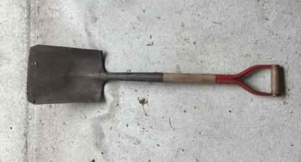 Photo of free Spade or transfer shovel (Nr Fresh Pond & Mt Auburn Cem.) #1
