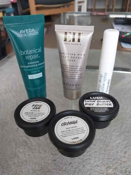 Photo of free Mini and samples bundle (Wimbledon SW19) #1
