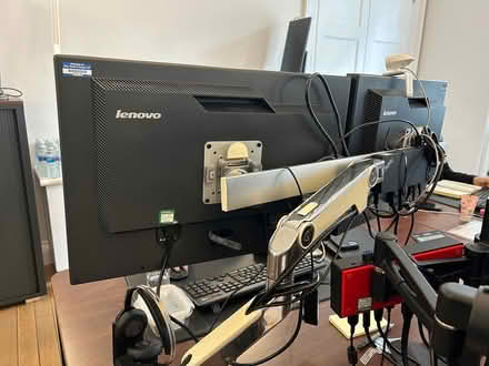 Photo of free monitors & arms (W2 2ET) #3