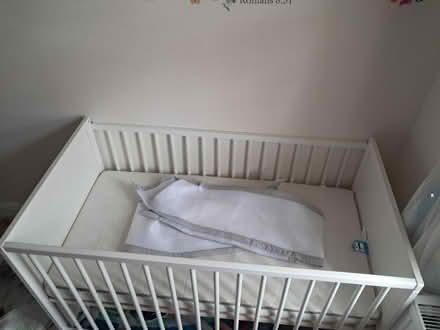 Photo of free Baby cot (MK40) #1