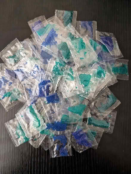 Photo of free Tiny beads (Battle TN33) #1