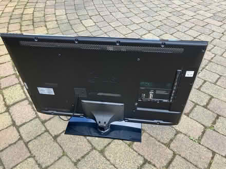 Photo of free widescreen TV 42” (CT5) #2