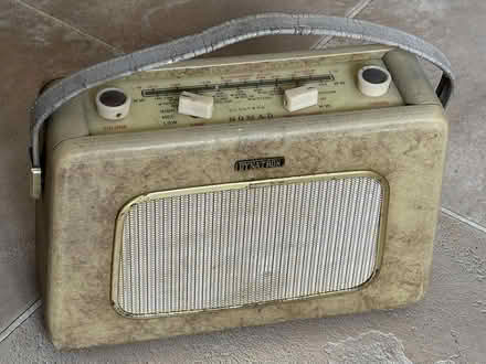 Photo of free Vintage Dynatron Nomad Radio (Cookhill B49) #2