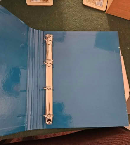 Photo of free A4 Files (Central Reading RG1) #3