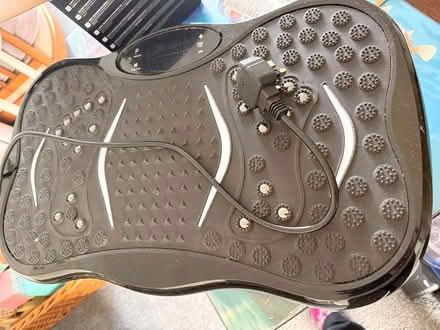 Photo of free Vibration Plate Exercise Machine (Sonning Common RG4) #2