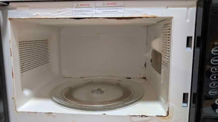 Photo of free Black Cookworks 700W microwave (Finsbury Park N5) #2