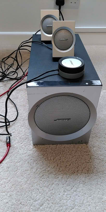 Photo of free Speaker system (Divinity Road OX4) #1