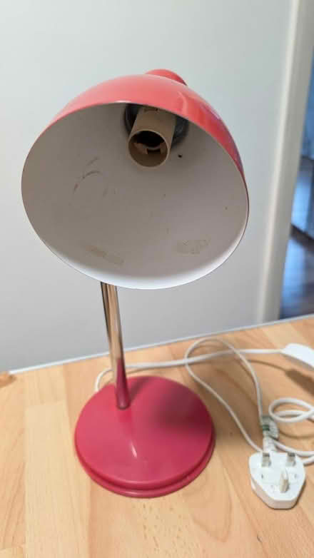 Photo of free Red desk/bedside lamp (Finsbury Park N5) #2
