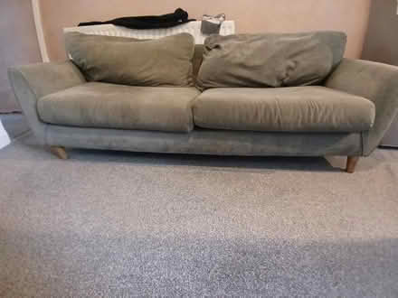 Photo of free grey sofa (Halesowen B62) #2