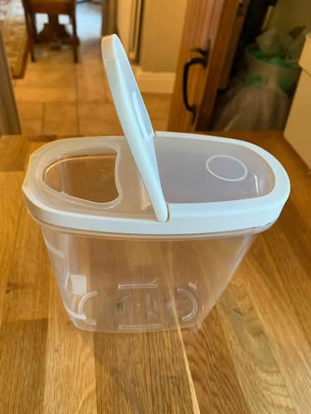 Photo of free Plastic Storage Container (Starkholmes DE4) #2