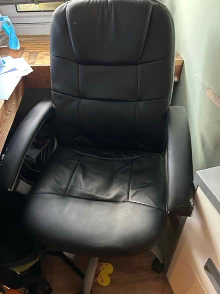 Photo of free Office chair (Warminster) #1