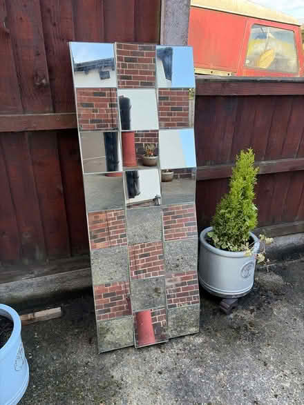 Photo of free Large mirror (Landican CH43) #1