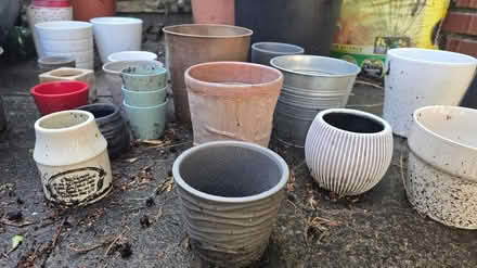 Photo of free Ceramic and metal plant pots (BS16) #1