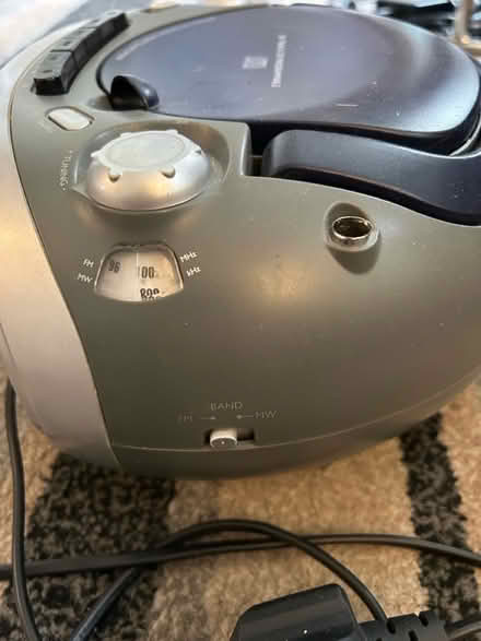 Photo of free Cd player for spares or repair (Jennetts park RG12) #3