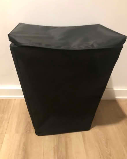 Photo of free Black hamper (Glendale Heights) #1