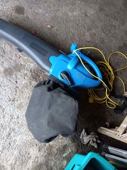 Photo of free Leaf blower/sucker (Presteigne LD8) #1