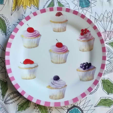 Photo of free Cake plate (Kew TW9) #2