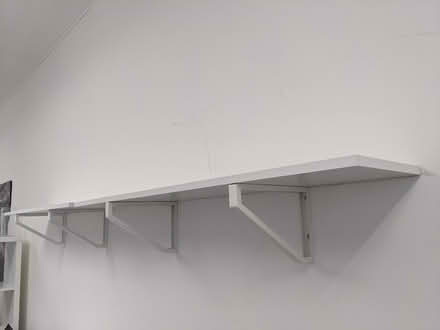 Photo of free 4 white Ikea shelves / book shelves (N5 2EF) #2