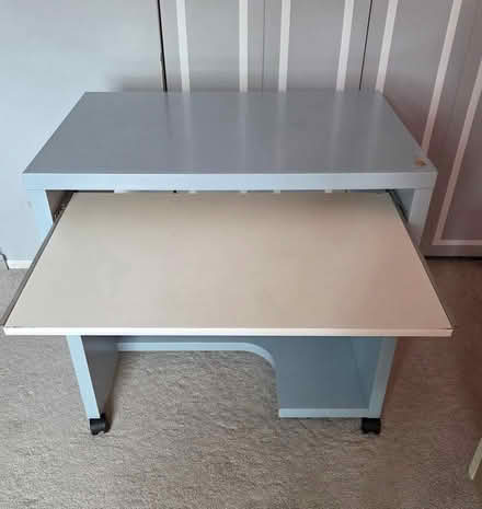 Photo of free desk with keyboard tray (Near Meacham & Schaumburg rds) #2