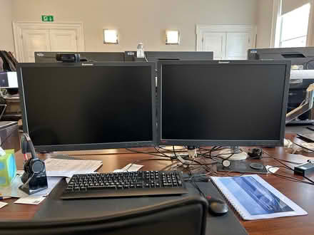 Photo of free monitors & arms (W2 2ET) #2