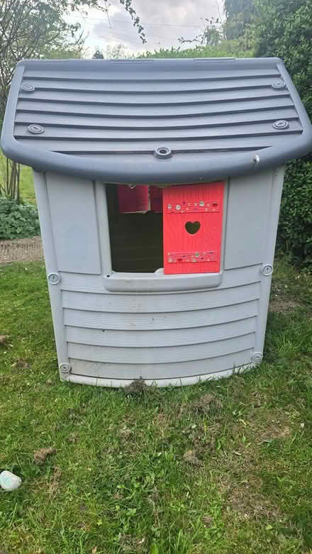 Photo of free A step to Wendy play house (AL7 Welwyn) #2