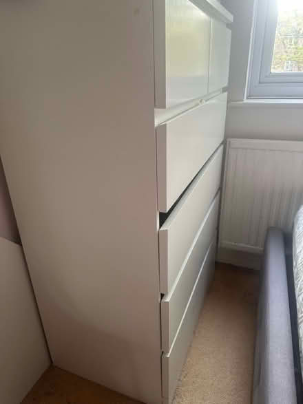 Photo of free Malm chest of drawers (Greenwich / deptford bridge) #1