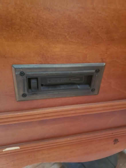 Photo of free Retro-style 3-in-1 Radiogram (Alamitos Beach) #3