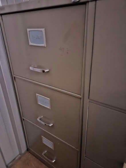 Photo of free filing cabinet (Central Reading RG1) #1