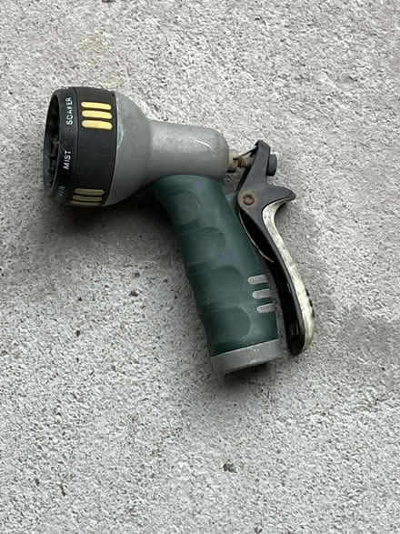 Photo of free Melnor garden sprayer (Nr Fresh Pond & Mt Auburn Cem.) #1