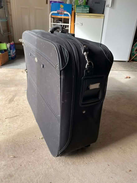 Photo of free Large suitcase (Nesscliffe SY4) #2
