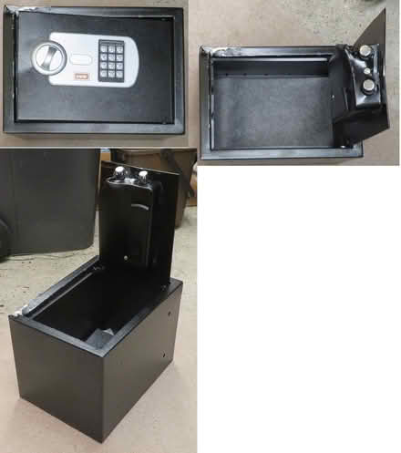 Photo of free Metal safe (broken) (Finchley Central N3) #1